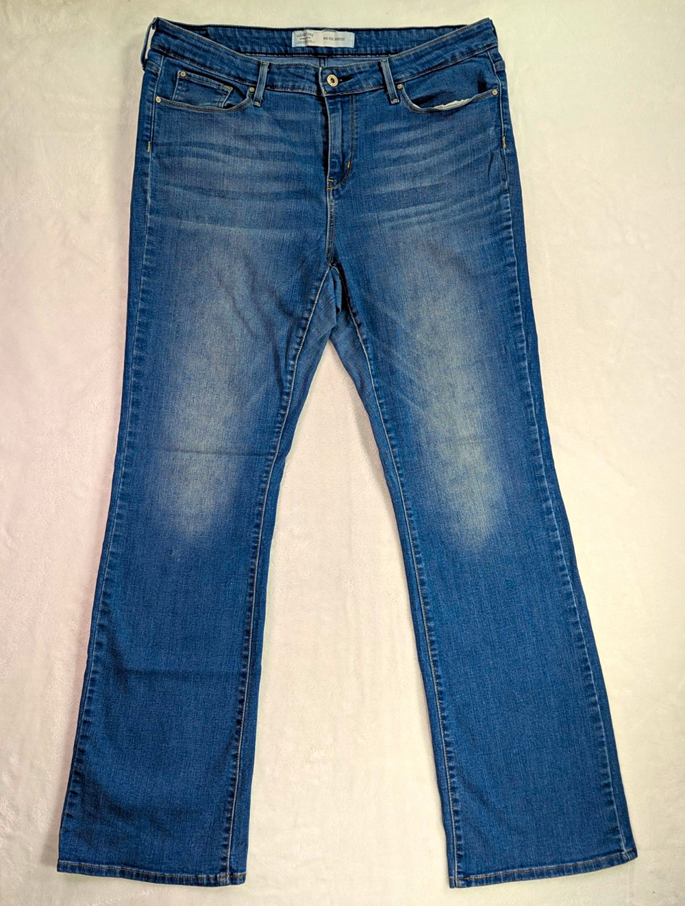 Signature Levi Strauss Womens 16W Long Bootcut Jeans Medium Wash Stretch